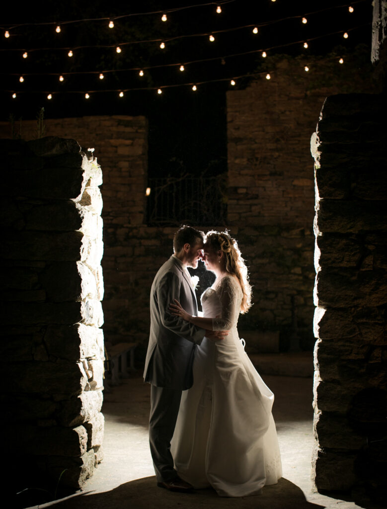 bride and groom kissing at fine mill creek